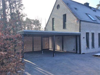 Designcarport mit Abstellraum